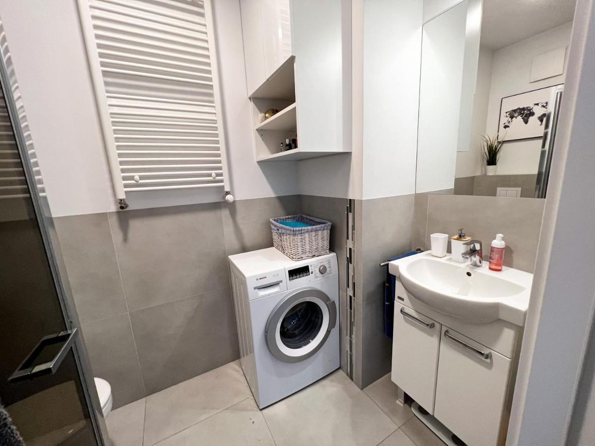 Nowoczesny Apartament - Blisko Centrum Βαρσοβία Εξωτερικό φωτογραφία