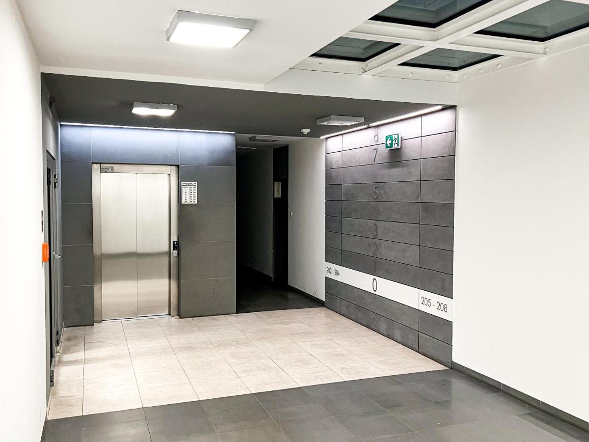 Nowoczesny Apartament - Blisko Centrum Βαρσοβία Εξωτερικό φωτογραφία